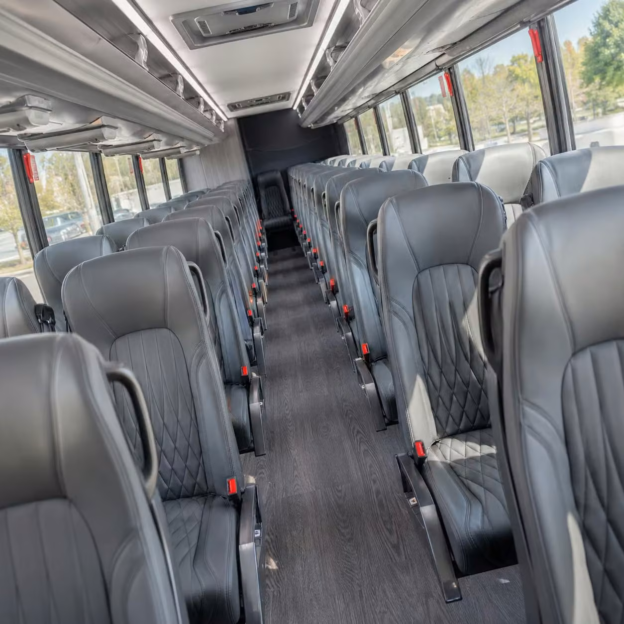 visalia 15 passenger minibus rental